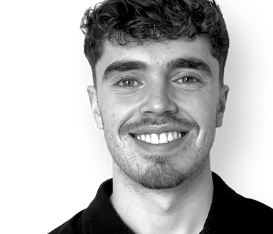 Eddie  Farrell does  Data & Analytics Recruiter 